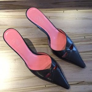 Ann Taylor Loft black pumps